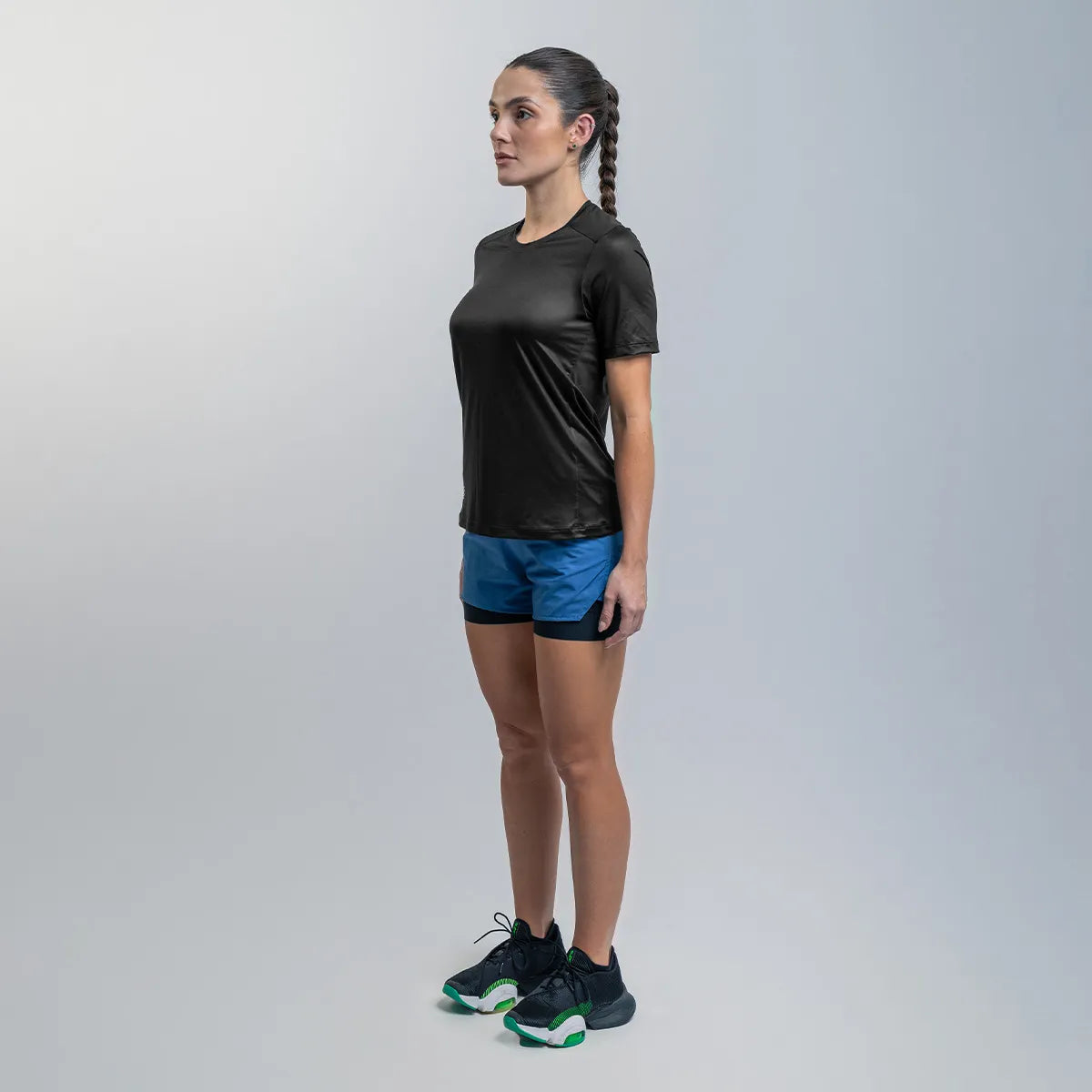 Playera Manga Corta Running Mujer (BREEZE BLACK)