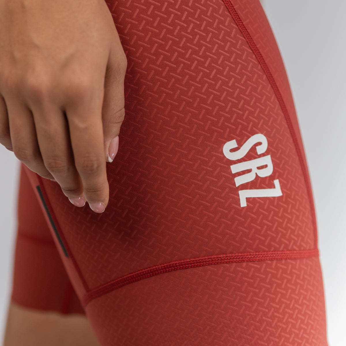 Bib Short Pro Mujer (HARD MOROCCON RED 2.4)